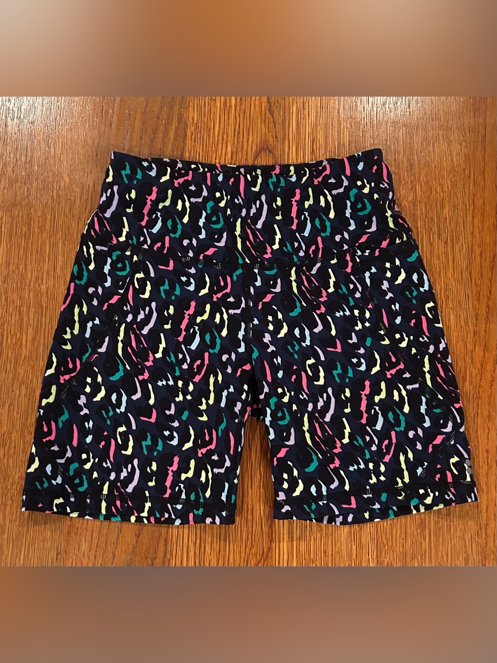 Sweaty Betty Power 9” Biker Shorts - Size XS - Picture 1 of 5